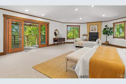 1100 Bayhills Drive, San Rafael, CA 94903 - Photo 19