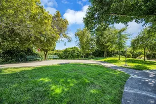 2528 Westberry Dr, Santa Rosa, CA 95403 - Photo 25