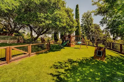 10 Morgan Lane, San Rafael, CA 94901 - Photo 37