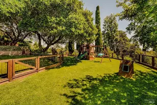 10 Morgan Ln, San Rafael, CA 94901 - Photo 37