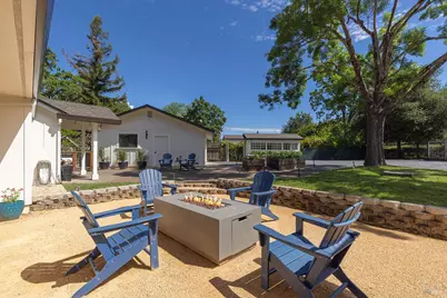 14734 Youngs Road, Healdsburg, CA 95448 - Photo 5