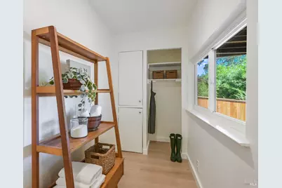 195 Edgewood Avenue, Mill Valley, CA 94941 - Photo 37