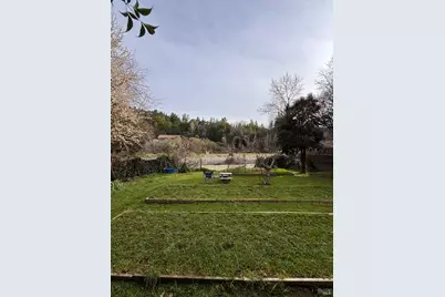 350 Riverview Road, Garberville, CA 95542 - Photo 1