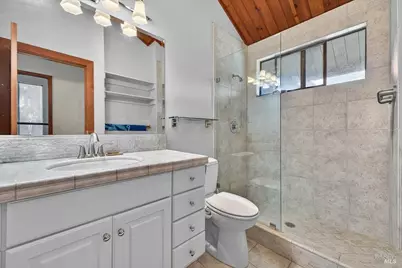 23881 Walling Road, Geyserville, CA 95441 - Photo 13