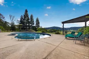 23881 Walling Rd, Geyserville, CA 95441 - Photo 29