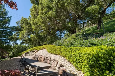 2554 Vineyard Road, Novato, CA 94947 - Photo 47