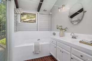 2554 Vineyard Rd, Novato, CA 94947 - Photo 37