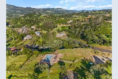 3981 Skyfarm Drive, Santa Rosa, CA 95403 - Photo 5