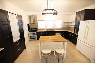 1685 W College Ave, Santa Rosa, CA 95401 - Photo 19