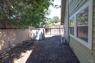 1685 W College Avenue, Santa Rosa, CA 95401 - Photo 43
