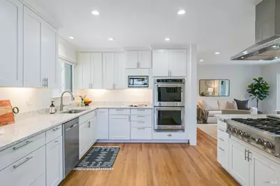 16 Wallace Way, San Rafael, CA 94903 - Photo 3