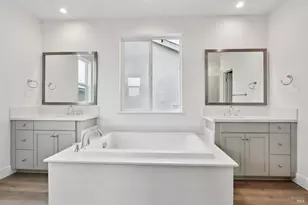 1556 Country Manor Dr, Santa Rosa, CA 95403 - Photo 37