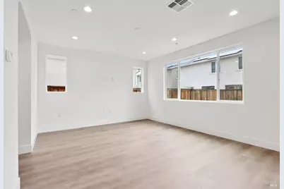 1556 Country Manor Drive, Santa Rosa, CA 95403 - Photo 11