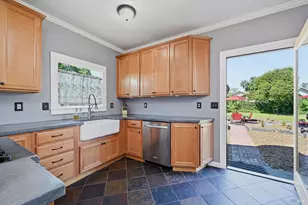 15 10th St, Santa Rosa, CA 95401 - Photo 9