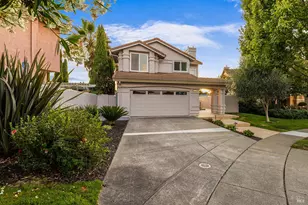 33 Peninsula Ct, Napa, CA 94559 - Photo 3