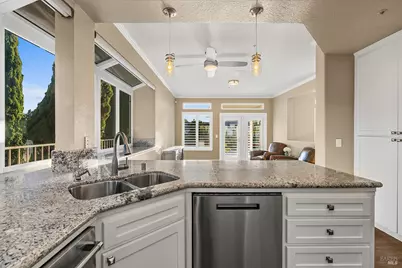 33 Peninsula Court, Napa, CA 94559 - Photo 27
