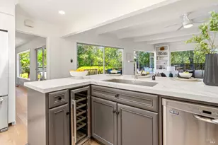 26 College Ct, Larkspur, CA 94939 - Photo 17