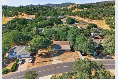 19680 Powder Horn Road, Hidden Valley Lake, CA 95467 - Photo 25