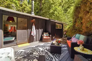 14993 Merry Ln, Guerneville, CA 95446 - Photo 23