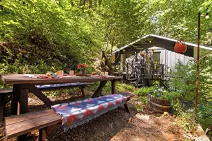 14993 Merry Ln, Guerneville, CA 95446 - Photo 37