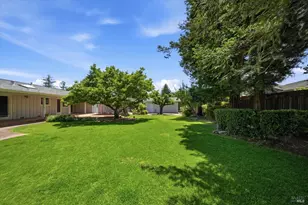 1124 Wine Country Ave, Napa, CA 94558 - Photo 11