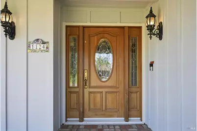 1124 Wine Country Avenue, Napa, CA 94558 - Photo 23