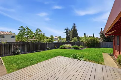1120 Wine Country Avenue, Napa, CA 94558 - Photo 23