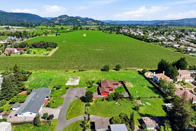1120 Wine Country Avenue, Napa, CA 94558 - Photo 33