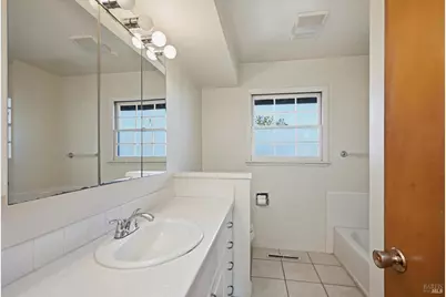 1120 Wine Country Avenue, Napa, CA 94558 - Photo 21