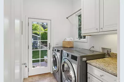 124 Sycamore Avenue, Mill Valley, CA 94941 - Photo 19