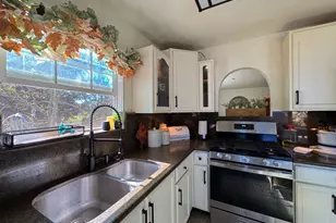 4400 Lake Ridge Dr, Ukiah, CA 95482 - Photo 33
