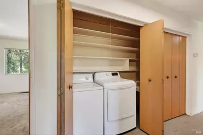 2062 Laguna Road, Santa Rosa, CA 95401 - Photo 21