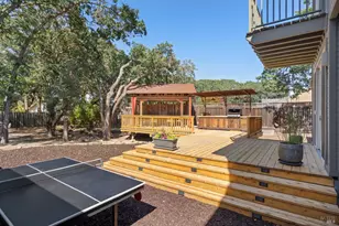 218 Grove St, Windsor, CA 95492 - Photo 13