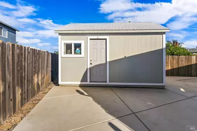 131 Natick Court, Vacaville, CA 95687 - Photo 33