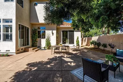 1 Emperor Way, Napa, CA 94558 - Photo 31