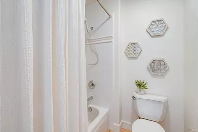 1 Emperor Way, Napa, CA 94558 - Photo 15