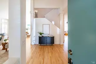 1 Emperor Way, Napa, CA 94558 - Photo 3