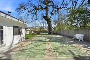 600 Colonial Park Dr, Santa Rosa, CA 95403 - Photo 27