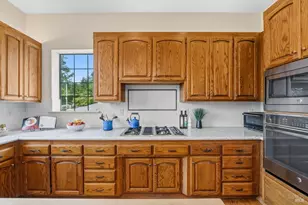3541 Foxwood Pl, Santa Rosa, CA 95405 - Photo 29