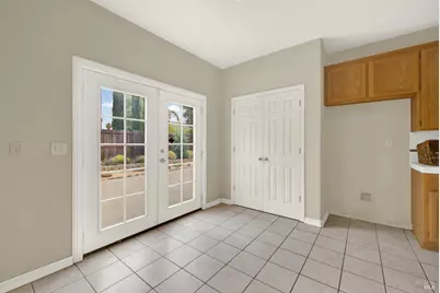 943 Fallsgrove Way, Vacaville, CA 95687 - Photo 19