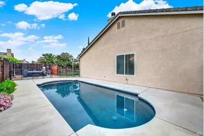943 Fallsgrove Way, Vacaville, CA 95687 - Photo 59