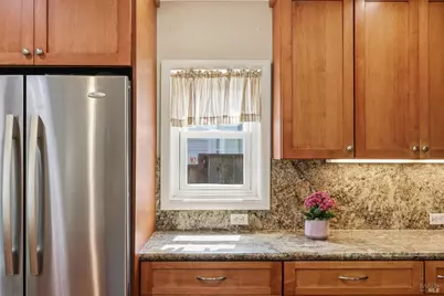 719 Cherry Street, Novato, CA 94945 - Photo 5