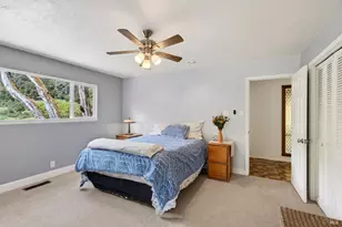 2348 Mill Creek Ln, Healdsburg, CA 95448 - Photo 15