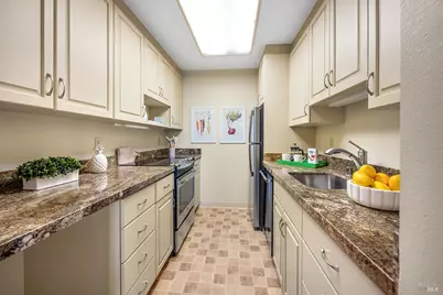100 Thorndale Drive #311, San Rafael, CA 94903 - Photo 7
