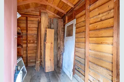13387 Circle Drive, Old Station, CA 96071 - Photo 33