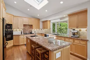 1158 Highland Dr, Novato, CA 94949 - Photo 17