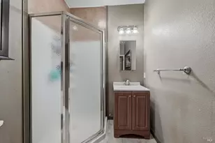 176 Valley Oak Dr, Napa, CA 94558 - Photo 29
