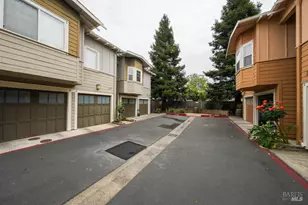 176 Valley Oak Dr, Napa, CA 94558 - Photo 57