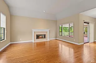 6283 Meadowbreeze Ct, Santa Rosa, CA 95409 - Photo 13