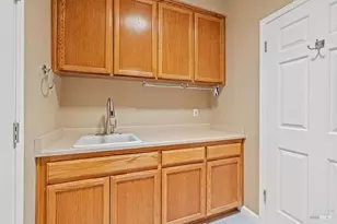 6283 Meadowbreeze Ct, Santa Rosa, CA 95409 - Photo 35